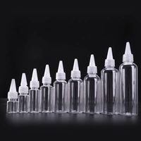 Bouteille d'huile capillaire en plastique PET transparent haut de gamme de Chine avec bouchon à bec coloré et embout compressible