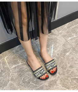 Size 35-41 Designer <strong>Shoes</strong> Sandals <strong>Women's</strong> Slides Custom Large Size Luxury Beach Lady's <strong>Women</strong> Slippers - Product Image 3