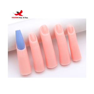 Suministros de Uñas para Prácticas, Dedo de Práctica Falso Individual, Flexible, Móvil, de Silicona, Magnético, a Bajo Precio - Product Image 1
