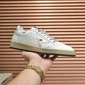 Zapatillas deportivas retro para mujer con estrella de cinco puntas, parte superior de malla de PU transpirable y ligera, zapatillas de running para hombre - Product Image 3