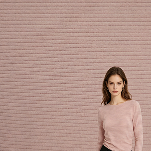 Tissu tricoté extensible doux en velours côtelé allemand 92 % polyester 8 % élasthanne, directement de l'usine, idéal pour les vêtements de détente - Product Image 1