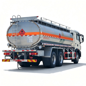รถบรรทุกน้ำมันปรับแต่งได้ตามความต้องการสำหรับขาย ขนาด 20000L-30000L ยี่ห้อ Sinotruk สำหรับส่งออก ขนส่งน้ำมันนอกชายฝั่ง เหมาะสำหรับตลาดโลก - Product Image 1