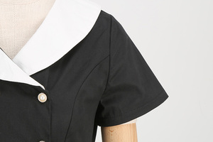 Abito Vintage in Cotone Stile Rockabilly, Vestito Corto Retrò a Maniche Corte con Contrasto di Colore, Mini Abito Nero da Donna con Colletto e Bottoni - Product Image 5