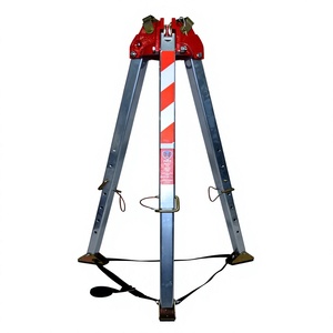 Trépied de sécurité en alliage d'aluminium industriel avec hauteur réglable pour une sécurité accrue sur le lieu de travail - Product Image 2