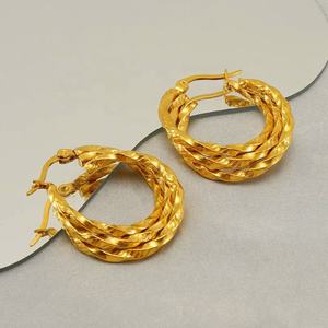Boucles d'oreilles spirales en acier inoxydable haut de gamme de style européen et américain, nouvelle mode, plaquées or, style rétro français, géométriques, pour les fêtes - Product Image 4