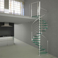 Escalier en colimaçon contemporain avec marches en verre transparent pour maisons modernes