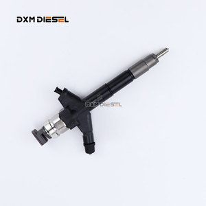 Inyector Common Rail Codificado DXM 295050-0300 16600-5X00A para Motor 295050-0300 16600-5X00A - Product Image 1