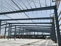 Structure portique en acier préfabriquée sur mesure pour abri, garage résidentiel, entrepôt commercial, atelier métallique à montage rapide