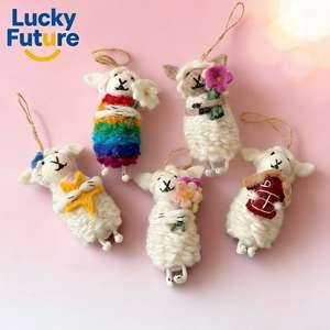 Adorno de Oveja Pequeña de Fieltro de Lana Súper Suave y Versátil, Llavero de Peluche 3D Hecho a Mano, Colgante Decorativo para Bolsos y Interiores de Automóviles - Product Image 1