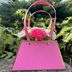 New Arrival Butterfly Design Gold Foil Printed Waterproof Eco-Friendly Custom Logo Luxury Handbag <b>Gift</b> <b>Box</b> Mother's Day Flowers - Product Image 5