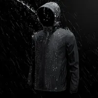2021 फैशन आउटडोर निविड़ अंधकार बारिश windbreaker काले mens थोक windbreaker हूडि जैकेट