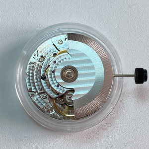 Mouvement mécanique Premium 3009, petite seconde à 9 heures, date unique, 28800 VPH, haute fréquence, fonctionnement fluide - Product Image 2