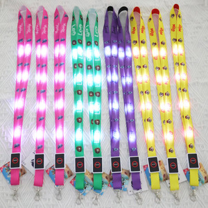 Cordón colgante con luz para LED, resplandor colorido, luz de flash LED, correa de cordón para cuello para fiesta, <span class=keywords><strong>club</strong></span>, recital vocal, Concierto - Product Image 2