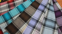 Tissu teint en fil TC65/35 pour chemises, motif à carreaux, utilisation pour la literie et les textiles de maison