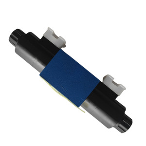 Vanne solénoïde Rexroth 4WE6J7X/HG24N9K4/B10 à double action, type papillon, vanne hydraulique inversante - Product Image 1