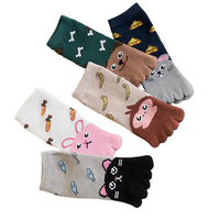 Belle bande dessinée enfants cinq doigts chaussettes mignon doux coton enfants chaussettes en vente