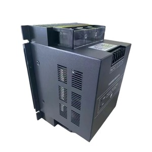 Module de relais à semi-conducteurs pour banque de condensateurs à tirants thyristors, basse tension (LV) - Product Image 1
