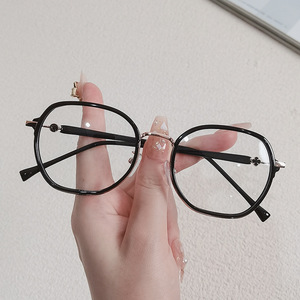 Lunettes carrées vertes en acétate avec protection contre la lumière bleue pour la myopie, monture moyenne unisexe YC5130 C1 - Product Image 5