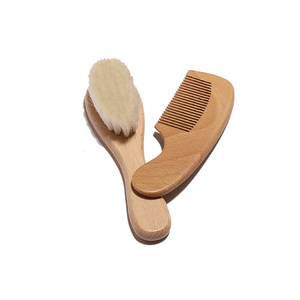 Brosse à Cheveux pour Bébé avec Manche en Bois, Poils <span class=keywords><strong>de</strong></span> Chèvre Naturels et Doux, Idéale pour Croûtes <span class=keywords><strong>de</strong></span> <span class=keywords><strong>Lait</strong></span>, pour Nouveau-nés et Tout-petits - Product Image 5