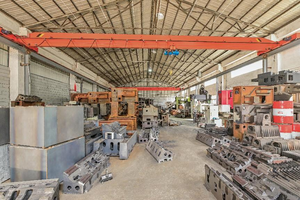 CK36 Haute Précision CNC Gang Type Support Configuration Personnalisée Tour Machine avec Bras Robotique - Product Image 6