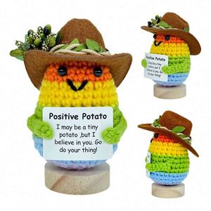 Vente en gros de jouets amusants et positifs, faits main au crochet, en forme de pommes de terre, tomates et petits ours mignons, avec rembourrage en coton PP, pour tous les âges - Product Image 1