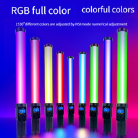 Bâton lumineux LED RVB baguette lumineuse pour photographie à main lumière vidéo à changement de couleur avec boîte à lumière pour la photographie en studio
