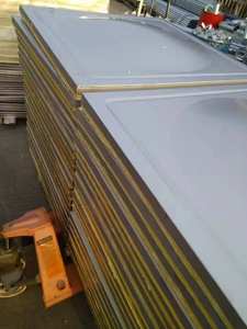 Paslanmaz Çelik Yalıtımlı Su Tankları - Poliüretan Yalıtım Panelleri - Product Image 4