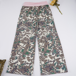 กางเกงขายาวทรงขากว้างสำหรับผู้หญิง ระบายอากาศได้ดี เป็นมิตรกับสิ่งแวดล้อม ป้องกันไฟฟ้าสถิตย์ ป้องกันการเป็นขุย ลายพิมพ์เรขาคณิตสไตล์วินเทจ Y2K คอลเลคชั่นฤดูใบไม้ร่วงปี 2025 - Product Image 6