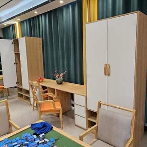 خزانة ملابس عصرية من الخشب الصلب لغرفة النوم بتصميم مفتوح مع 4 أدراج ورفوف قابلة للتخصيص باللون والحجم سهلة التجميع لغرفة المعيشة - Product Image 6