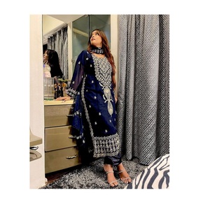 Vêtements indiens et pakistanais de bonne qualité Chinon soie Kurti Palazzo ethnique brodé Palazzo Salwar Kameez au prix de gros - Product Image 1