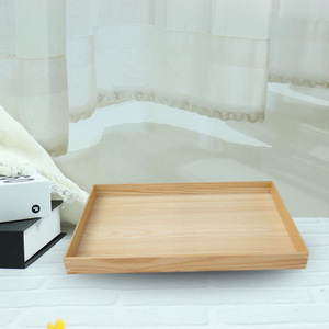 Plateau rectangulaire en bois massif, finition naturelle, pour service de thé, usage hôtelier - Product Image 1