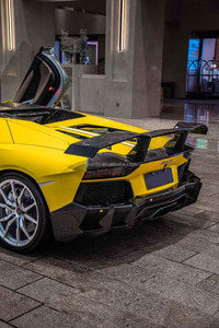 ชุดแต่งตัวถังคาร์บอนไฟเบอร์แห้งแบบใหม่ Runde CMST Design สำหรับ Aventador LP700 ติดตั้งง่ายแบบขันสกรู ฝากระโปรงหน้า สเกิร์ตข้าง - Product Image 6