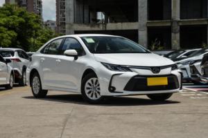 <span class=keywords><strong>Toyota</strong></span> <span class=keywords><strong>Corolla</strong></span> Sedán <span class=keywords><strong>2023</strong></span> Blanco Usado en Buenas Condiciones, Caja de Cambios Automática, Asientos de Cuero, Cámara Trasera - Product Image 5