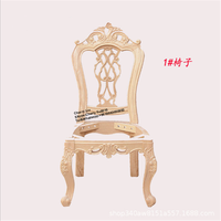 Décoration de La Maison en bois Dinant la Chaise