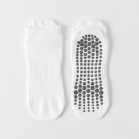 Chaussettes d'entraînement d'été antidérapantes pour équipe professionnelle, à compression, avec semelle ventilée et adhérence, conçues pour l'entraînement fonctionnel