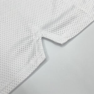 Camiseta de fútbol blanca personalizada Diseño de malla sublimada Camiseta de fútbol americano callejero - Product Image 5