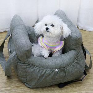 Cage de transport pour animaux de compagnie Delang Pets, multifonctionnelle, en tissu, pour petits chiens et chats, utilisable toute l'année - Product Image 1