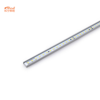 Éclairage d'armoire moderne 5W 6W 12W 18W SMD 2835 LED 3000K-6000K Barre lumineuse réglable pour cuisine intérieure Aluminium Montage en surface Plastique