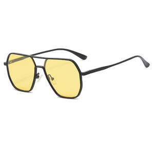 Gafas de Sol de Doble Barra para Hombre y Mujer, Polarizadas, Anti-Ultravioleta, Montura Metálica Moderna, Logotipo Personalizado, UV, 1 Unidad Mínima - Product Image 3