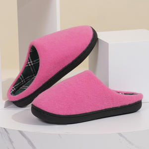 Chaussons d'intérieur chauds et tendance pour femme, en fausse fourrure moelleuse, à bout fermé, couleur unie, pour la maison - Product Image 6