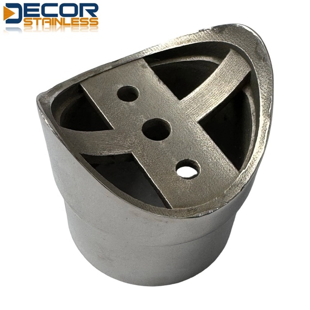 Outdoor Balcony Casting Balustrade Top Bracket Stainless Steel Pipe Handrail Post Bracket Holder