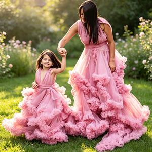 Ensemble robe longue en tulle à volants pour maman et moi, col en V, superposée et moelleuse, pour séance photo de maternité, robe de soirée pour femmes et enfants - Product Image 2