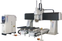 Broche transversale efficace à 5 axes Centre d'usinage CNC de précision Conception de portique de production de meubles en bois massif