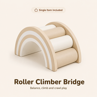 Ensemble de jeu modulaire pour enfants, beige neutre, avec piscine à balles, toboggan, structure d'escalade, château gonflable et clôture de sécurité, équipement de terrain de jeu