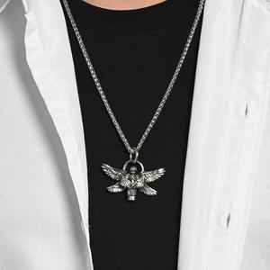 Collar con Colgante de Ángel de Seis Alas, Acero Inoxidable, Joyería Masculina, Regalo, Colgante de Moda - Product Image 2