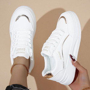 Baskets décontractées européennes tendance, légères, imperméables et lumineuses pour femme – Collection Automne Hiver Été - Product Image 3