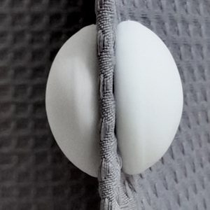 Premium materiali magnetici impermeabili colorati <span class=keywords><strong>doccia</strong></span> <span class=keywords><strong>tenda</strong></span> pesi in Silicone avvolgente magnete al neodimio ciondolo personalizzabile - Product Image 6