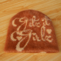 Groothandel Oem Custom Logo Unisex Acryl Jacquard Wintermuts Vrouwen Kids Warme Ski Pet Overal Print Jacquard Gebreide Muts