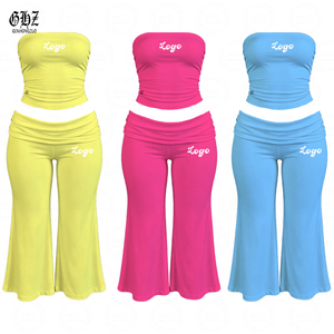 Completo due pezzi estivo da donna: Top a costine con scollo a V e <span class=keywords><strong>pantaloni</strong></span> capri a gamba larga con vita pieghevole, tuta coordinata per il tempo libero, streetwear all'ingrosso - Product Image 1