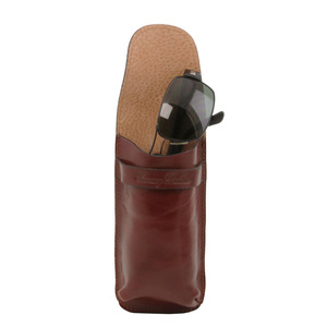 Étui à lunettes en cuir PU avec sangle de cou, housse minimaliste pour lunettes de soleil, pochette unisexe pour lunettes, personnalisable. - Product Image 3